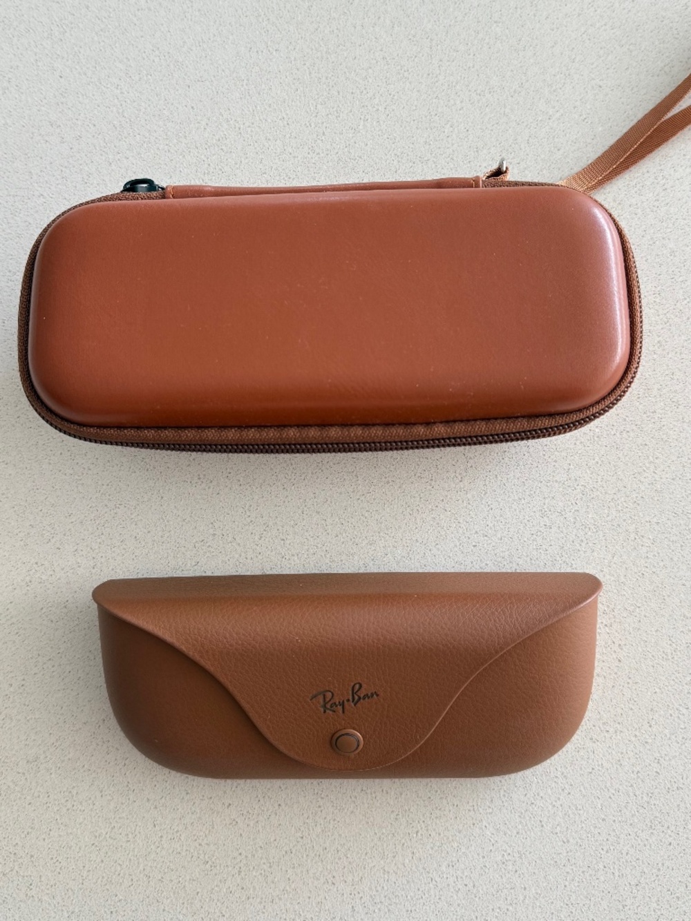 Genuine Ray-Ban Meta Gen 2 Charging Case + HiBloks Protective Travel Case
